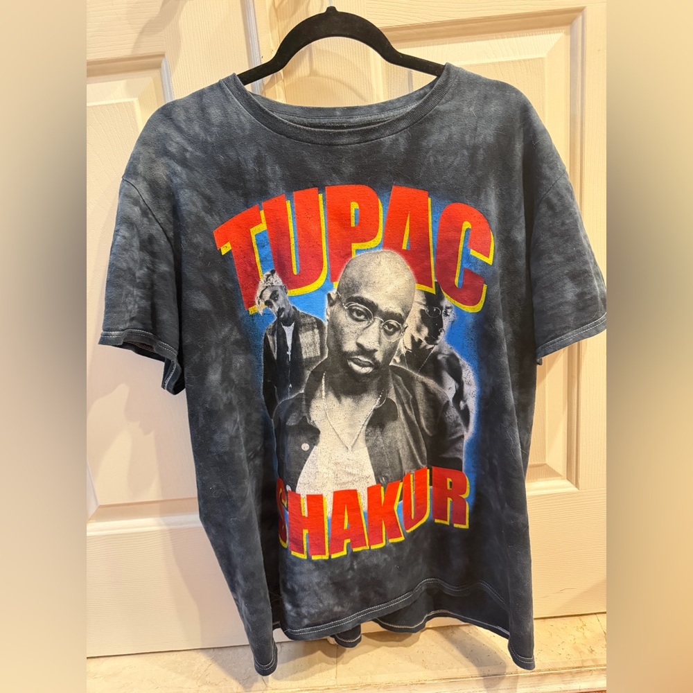 PacSun Tupac Graphic Tee unisex